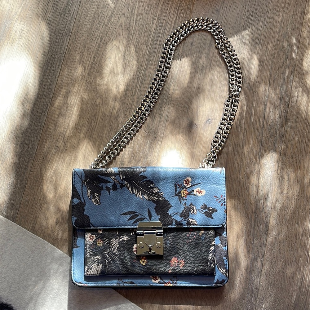 Mango Purse